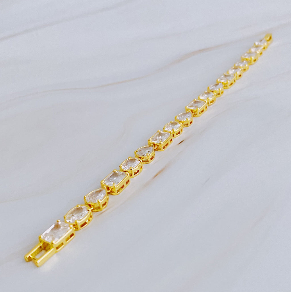 Luxe Geometric Sparkle Bracelet – Gold Plated with Cubic Zirconia Lysandra Luxe