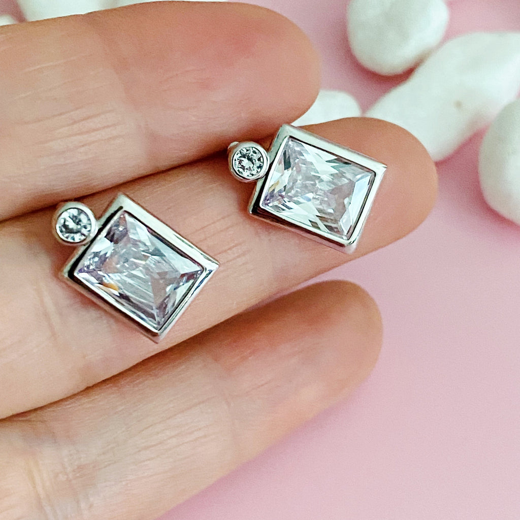 Sparkly Radiant & Circle Stud Earrings – Modern Geometric Glam Lysandra Luxe