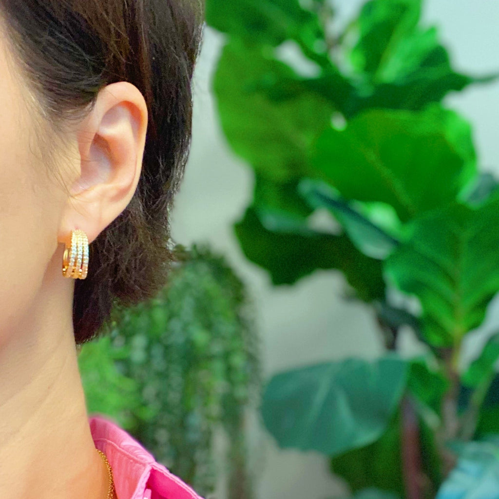 Tri-Luxe Sparkle Huggie Earrings – Gold Plated with Cubic Zirconia Lysandra Luxe
