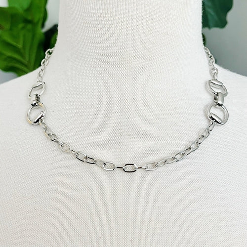 Equestrian Luxe Chain Necklace – Bold Gold or Silver Statement Piece Lysandra Luxe