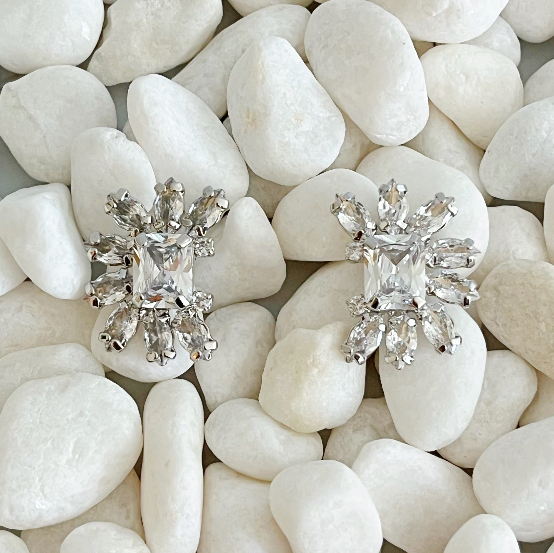 Glamour Glow Crystal Stud Earrings – Rhodium-Plated Statement Earrings for Women Lysandra Luxe