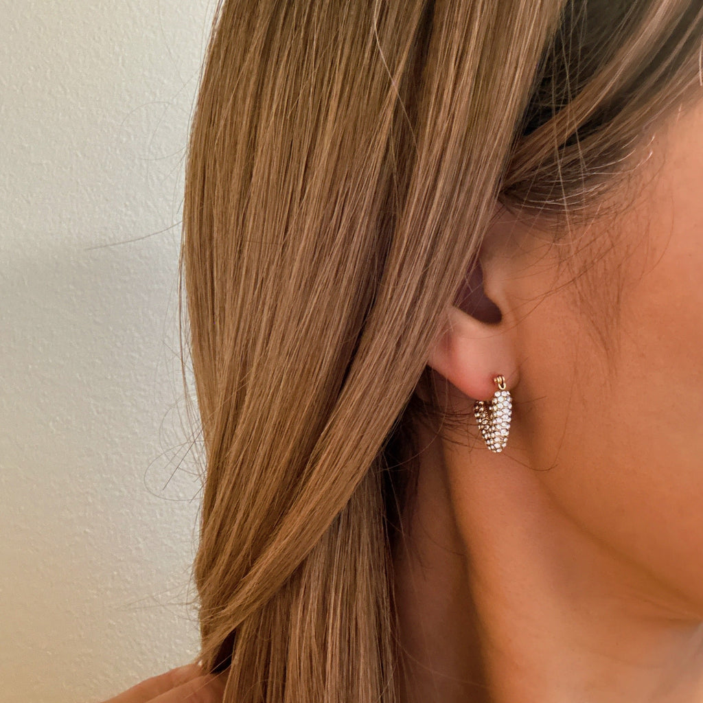 Luxe V-Shape Hoop Earrings – Elegant Gold Plated Stainless Steel Hoops for Women | Tarnish-Resistant Statement Jewelry Lysandra Luxe