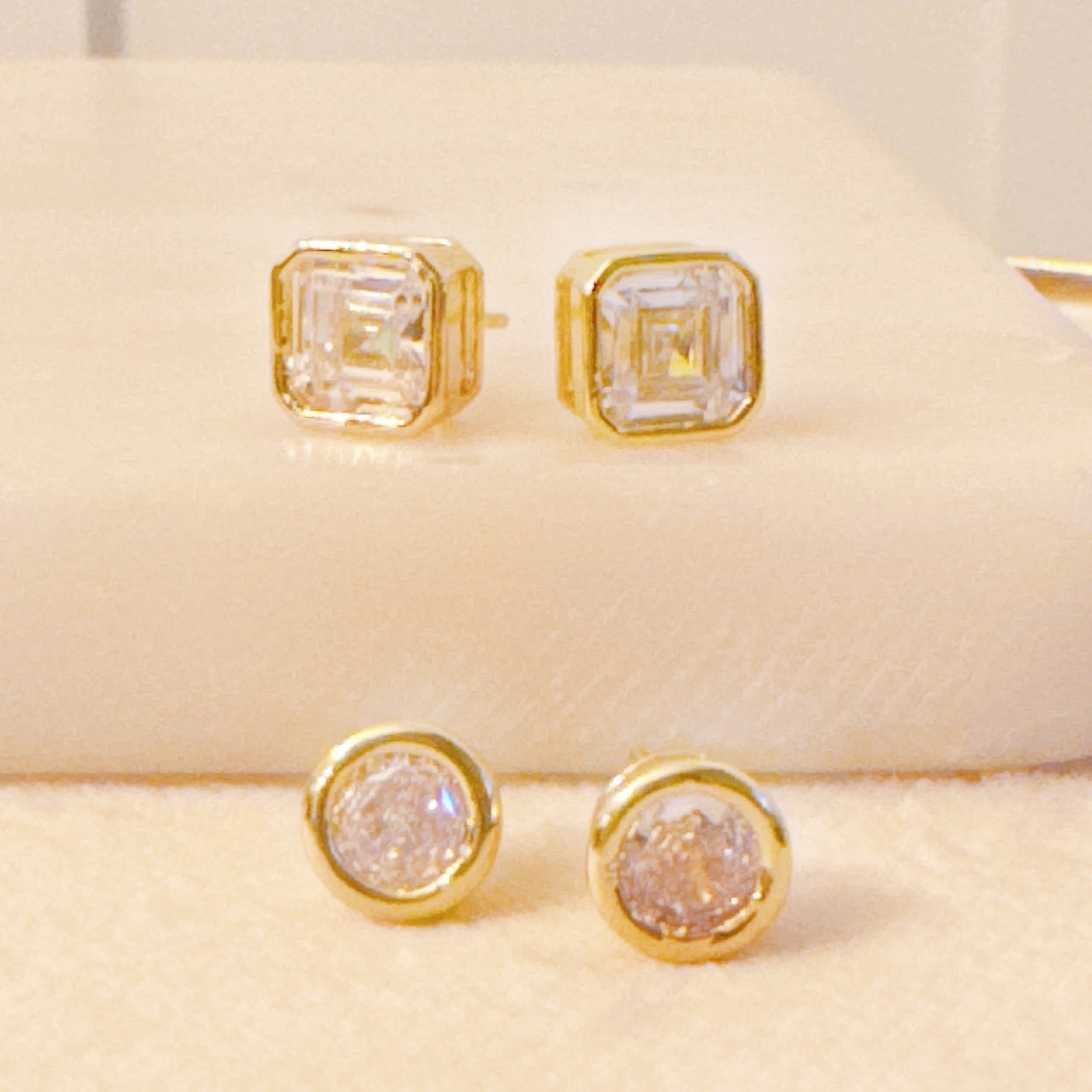Bella Bezel Stud Earrings Set – Gold Bezel Stud Earrings for Women | Minimalist Everyday Jewelry Lysandra Luxe