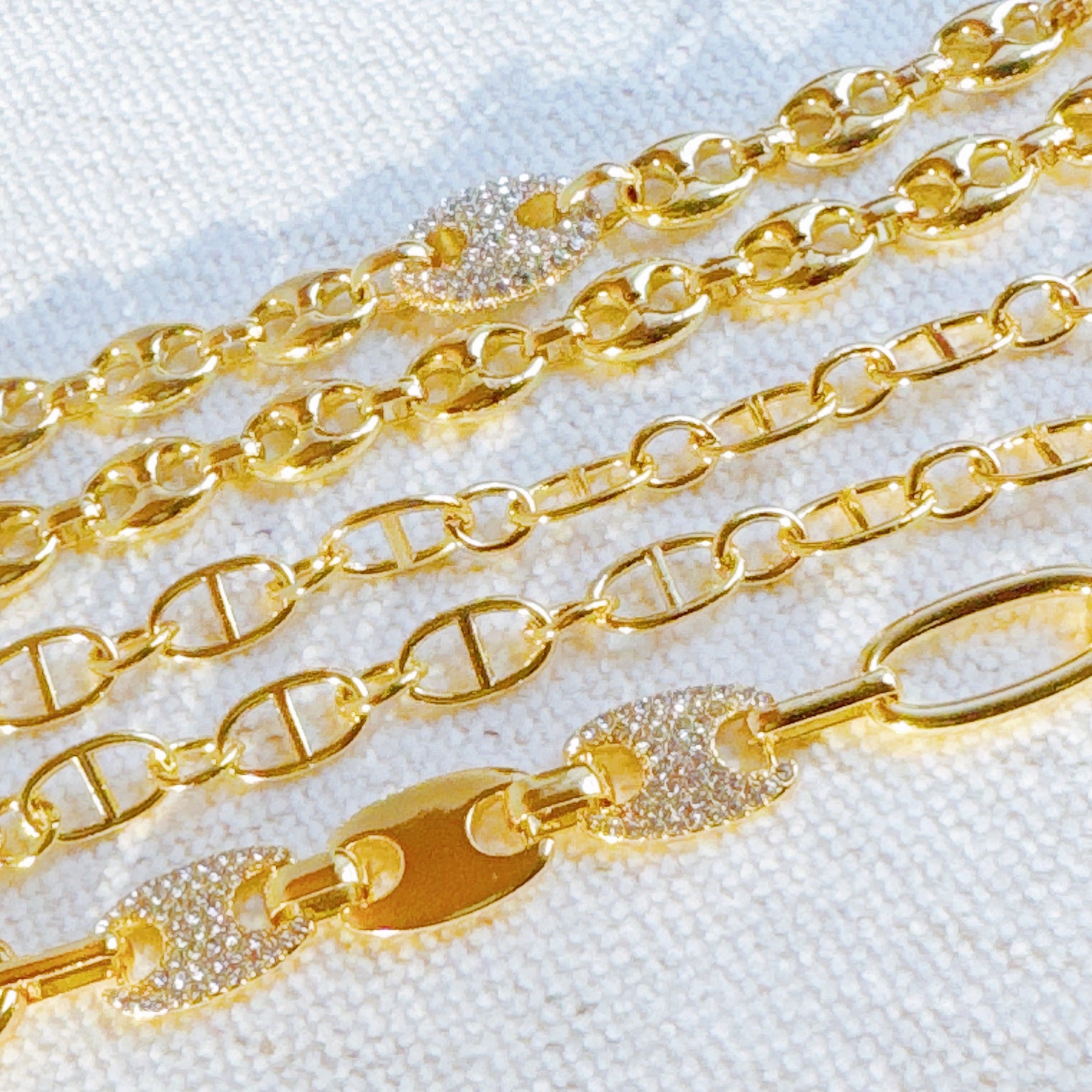 Golden Bit Linked Longer Chain Necklace – 18K Gold Plated Equestrian-Inspired Layering Necklace